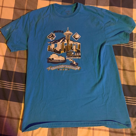 Seattle T-Shirt (Large) - Picture 1 of 4